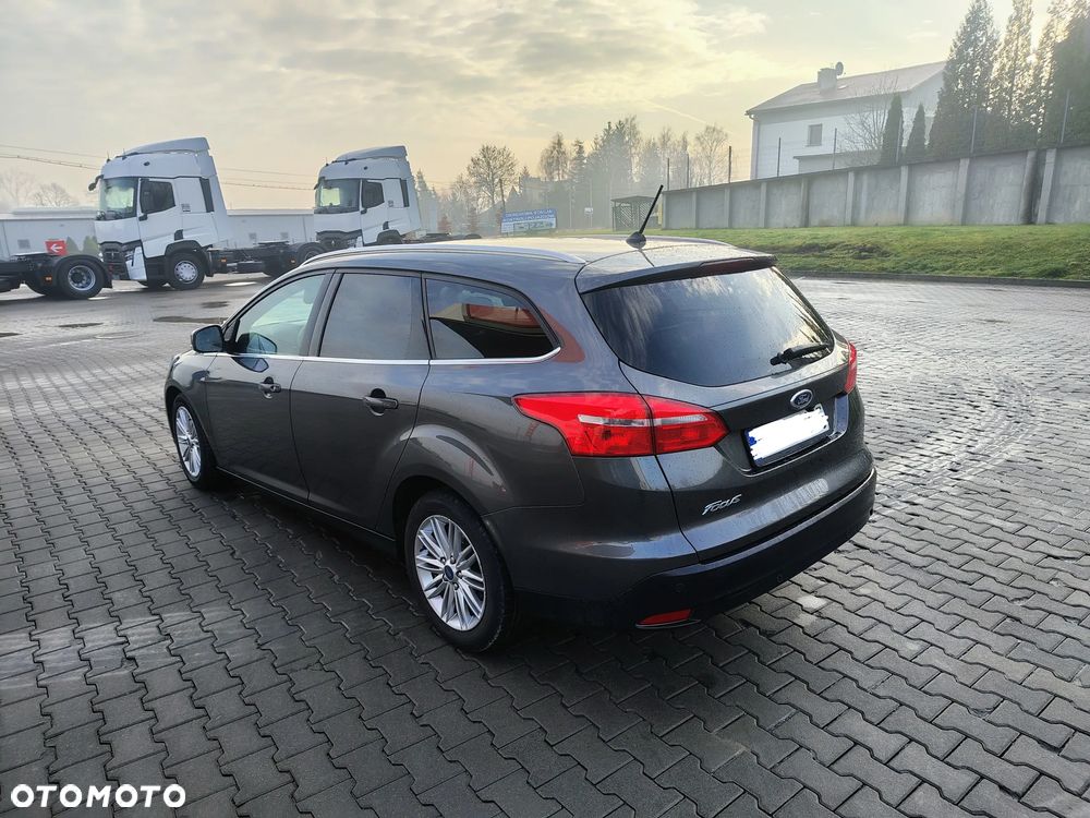 Ford Focus 1.5 EcoBlue Start-Stopp-System TITANIUM STYLE - 5