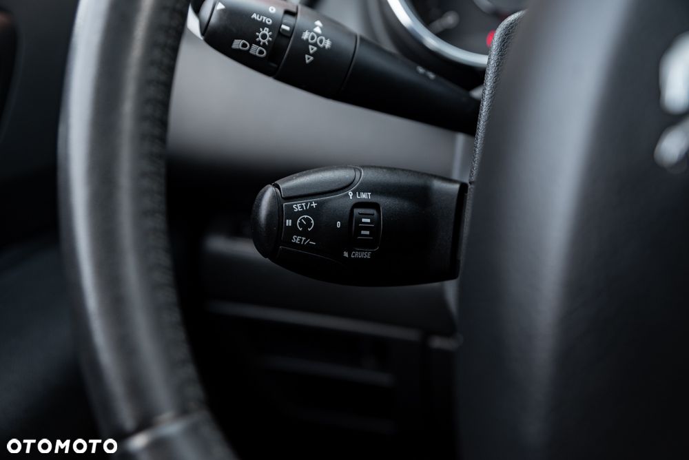 Peugeot 5008 HDI 150 Allure - 34