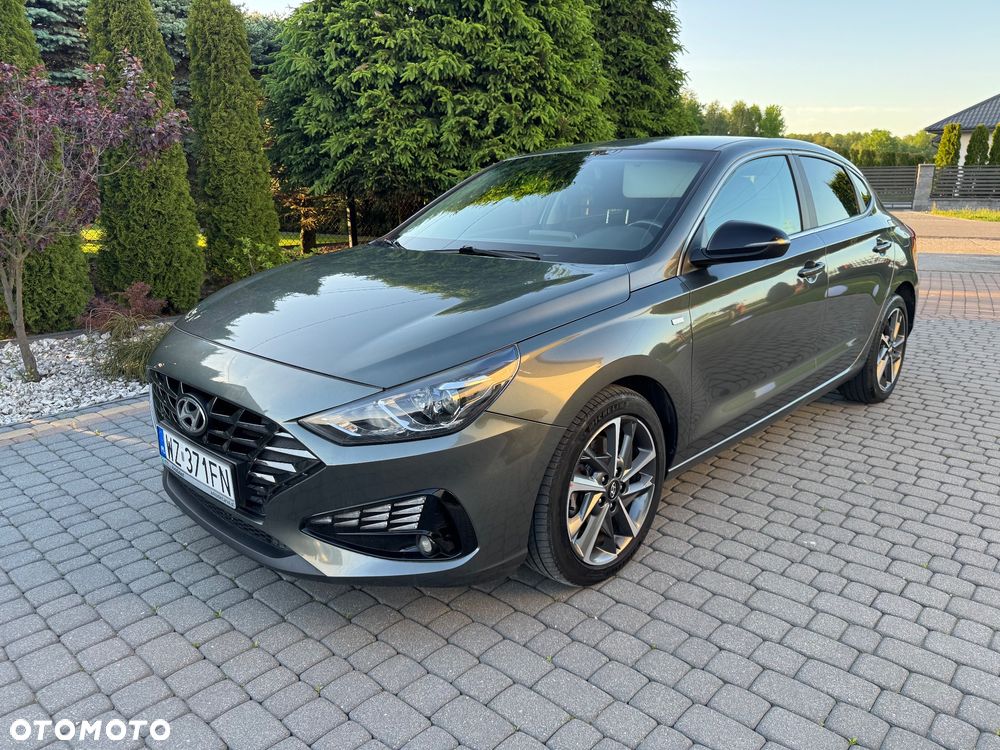 Hyundai i30 1.5 T-GDI 48V Comfort DCT - 4