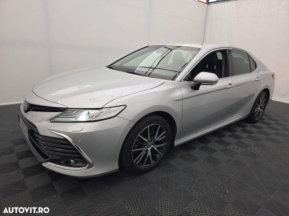 Toyota Camry 2.5 Dynamic - 2