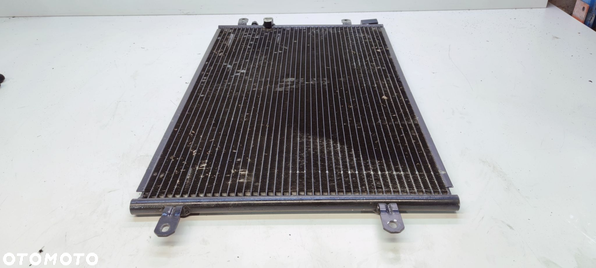 CHŁODNICA KLIMATYZACJI AUDI A6 C6 4F0260401 - 6