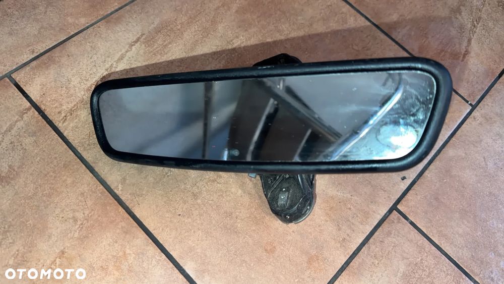 LUSTERKO WEWNĘTRZNE BMW E90 E91 E92 9225976 - 1