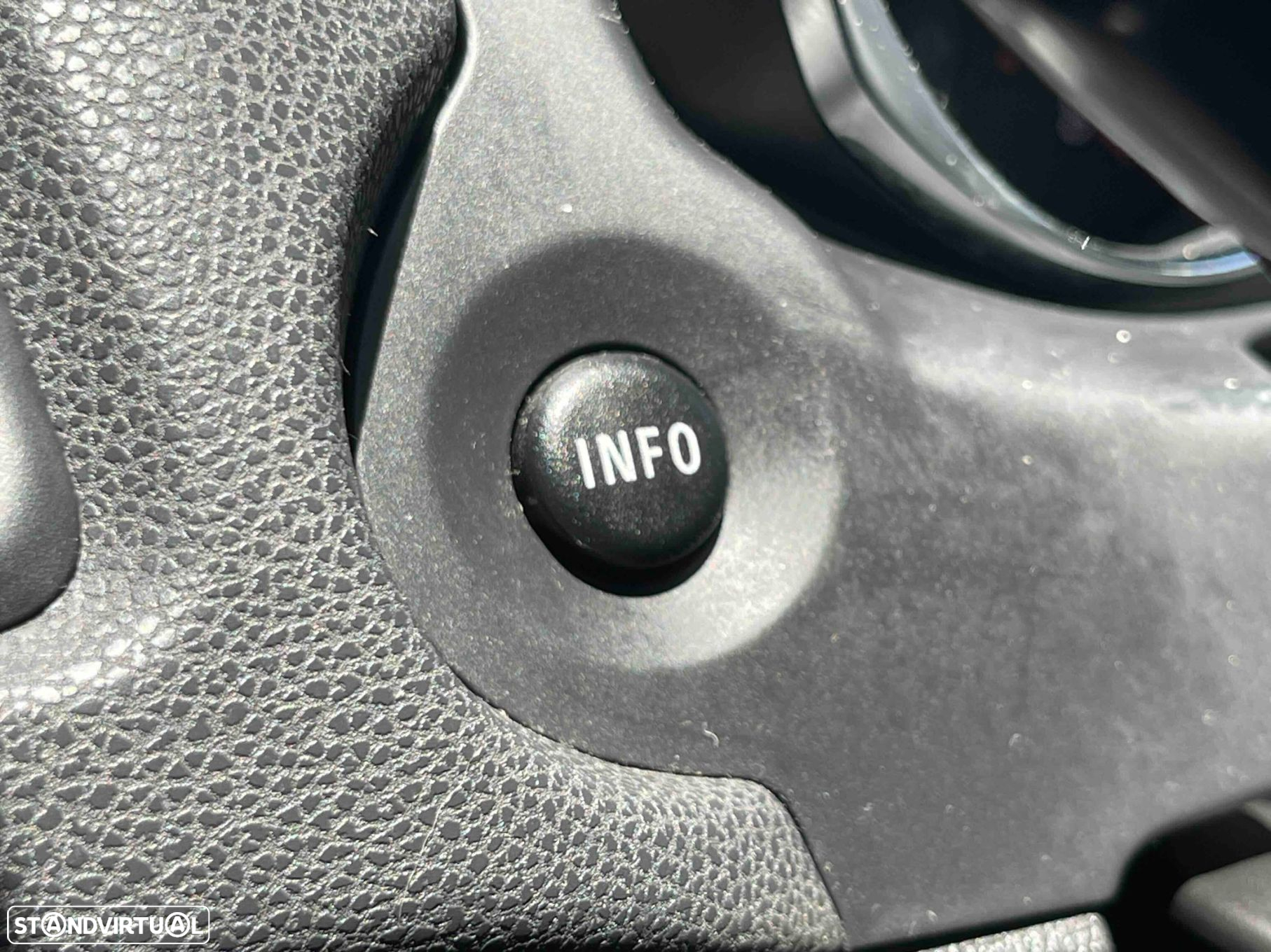 Mitsubishi ASX 1.6 MIVEC Intense Connect Edition - 35
