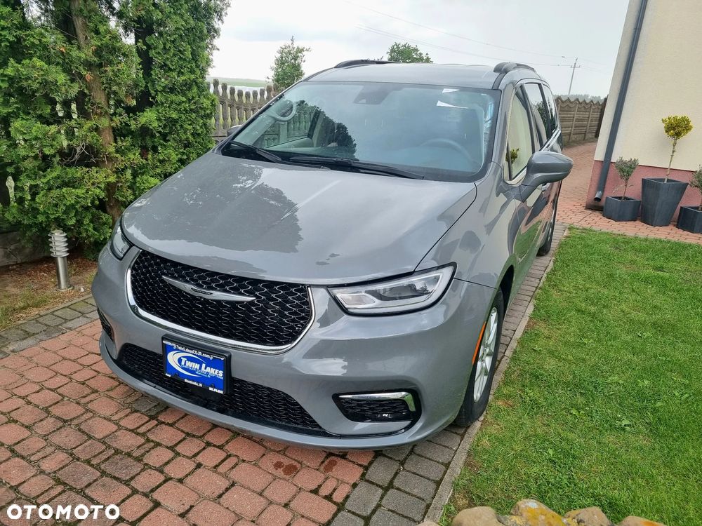 Chrysler Pacifica - 7