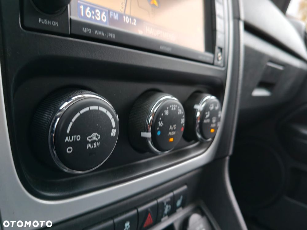 Dodge Caliber 2.0 SXT - 14
