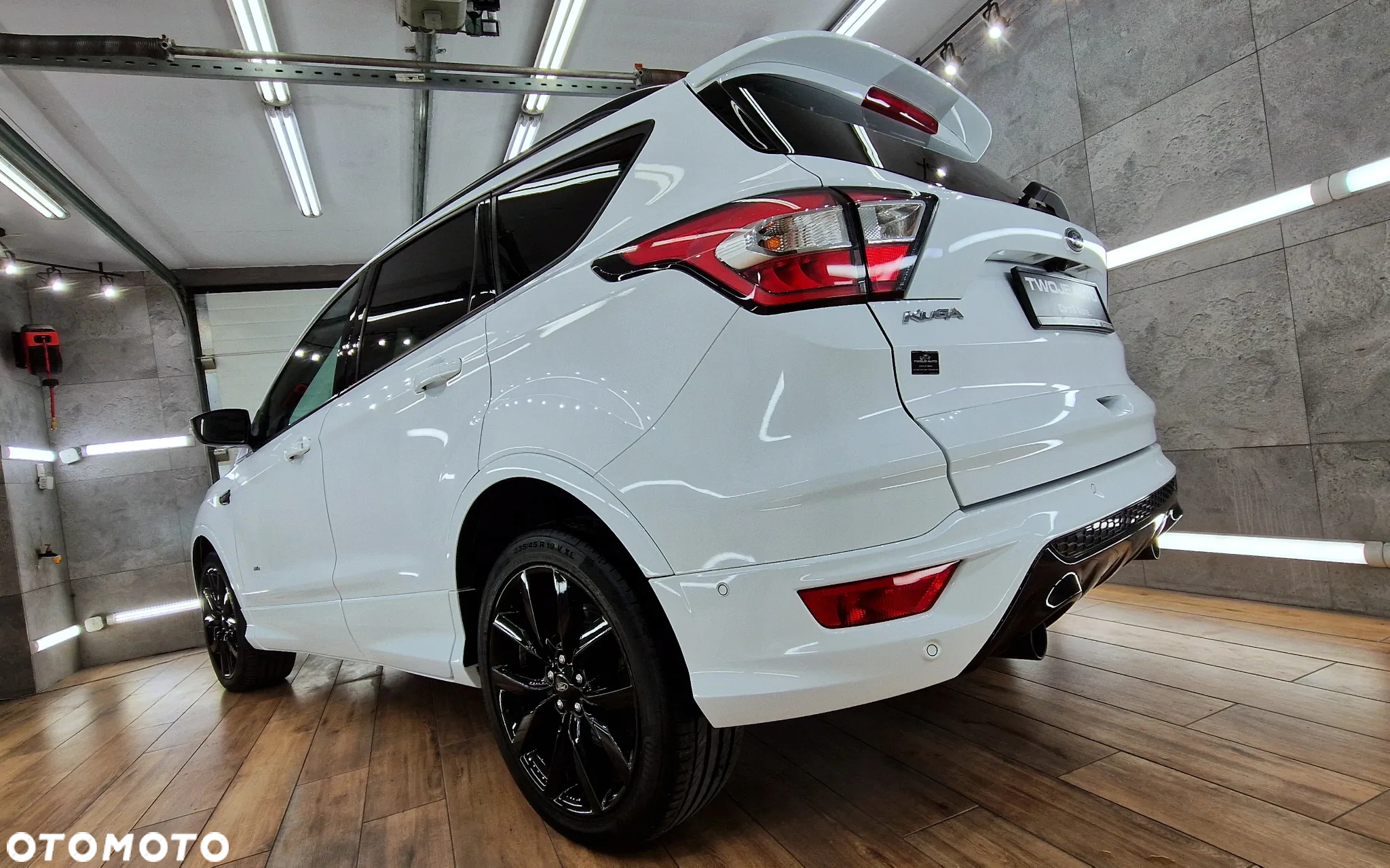 Ford Kuga 2.0 TDCi 4x4 ST-Line - 17