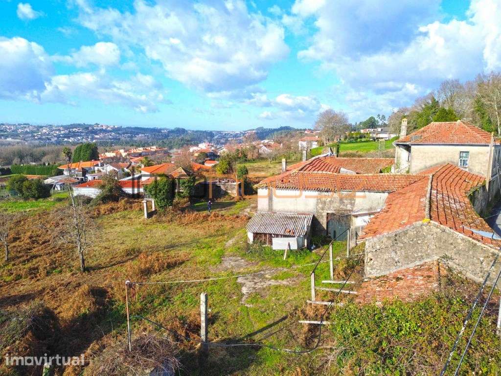 Antiga Casa de Lavrador - Excelente terreno (A1 a 5min.) - Grande imagem: 2/11