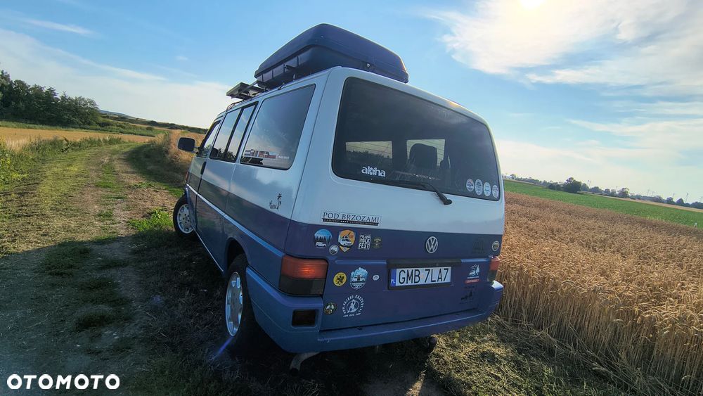 Volkswagen Multivan - 13