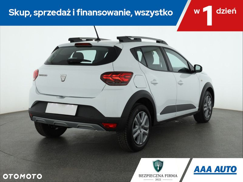 Dacia Sandero - 6