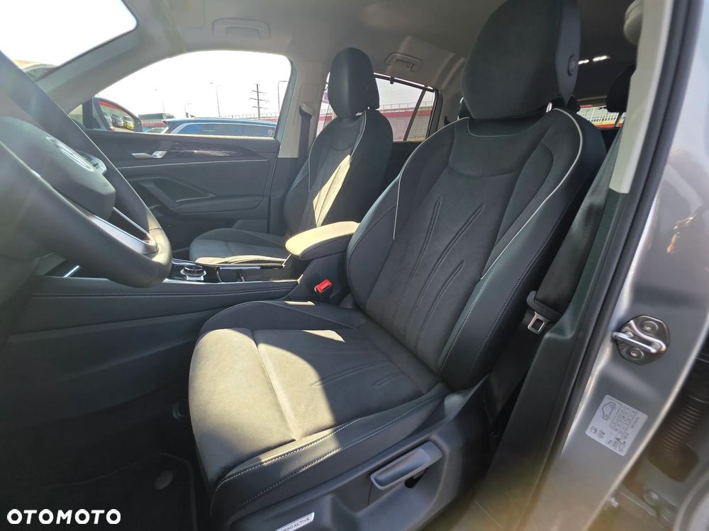 Volkswagen Tayron 2.0 TSI 4Mot Elegance DSG - 17