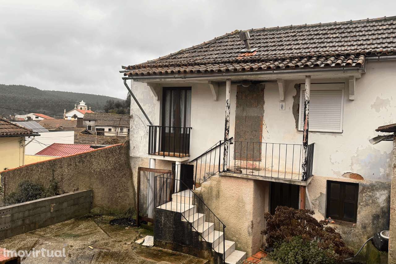 Moradia T4 em Vila Nova de Monsarros - Grande imagem: 3/20