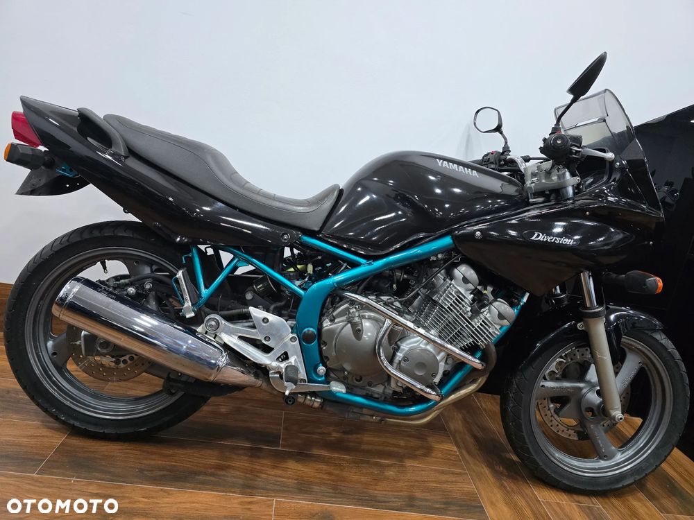 Yamaha XJ - 2