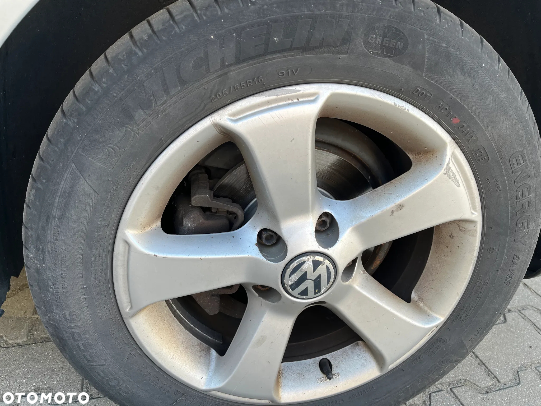 Volkswagen Touran - 8