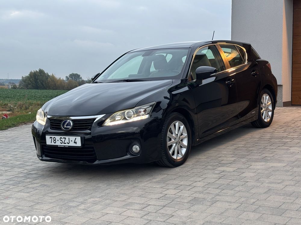 Lexus CT - 19
