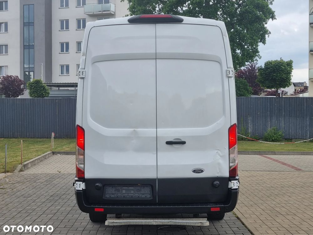 Ford Transit - 4