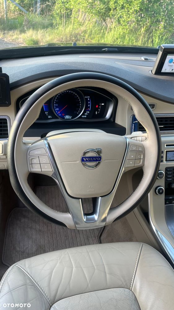 Volvo XC 70 - 14