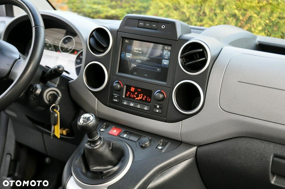 Peugeot Partner - 27