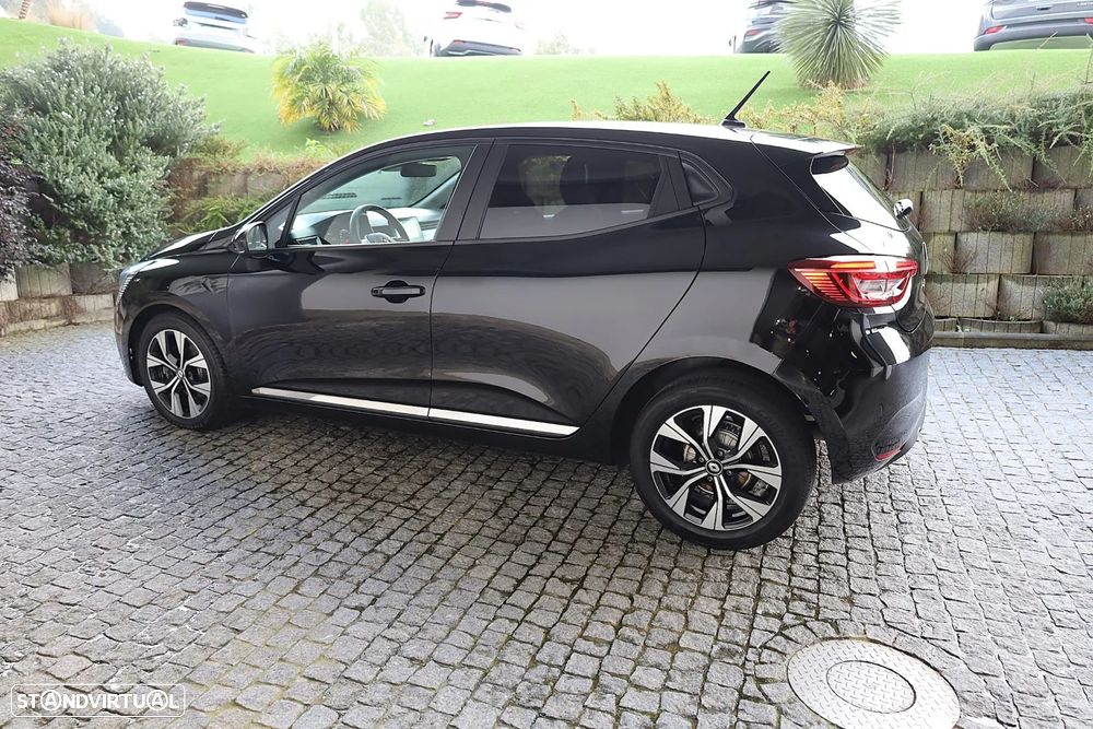 Renault Clio 1.5 Blue dCi Evolution - 11