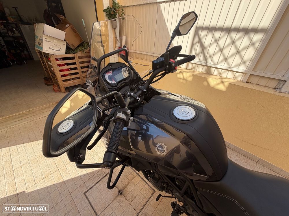 Benelli TRK 502 - 4