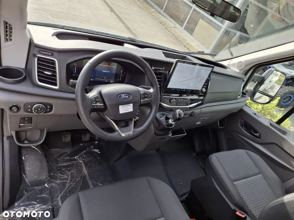 Ford Transit - 16