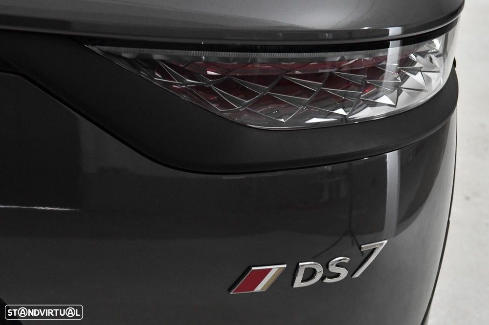 DS DS7 Crossback - 16