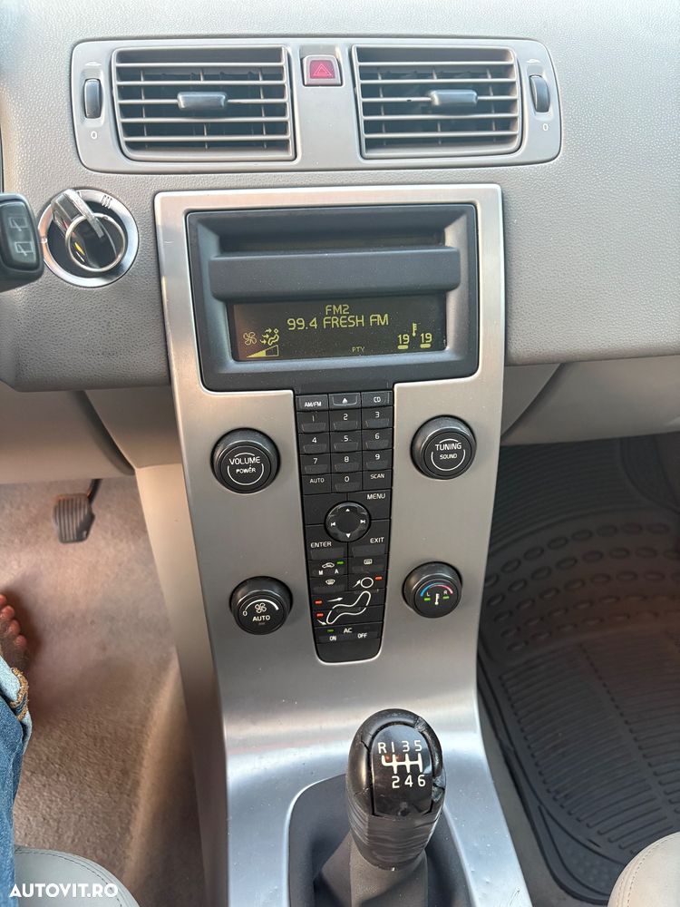 Volvo V50 2.0 D Basic - 12