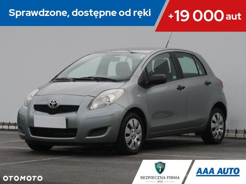 Toyota Yaris - 1