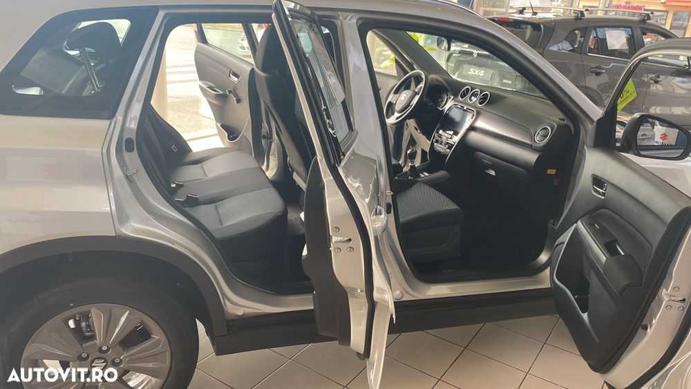 Suzuki Vitara 1.4 Boosterjet 6MT MHEV Cool - 10