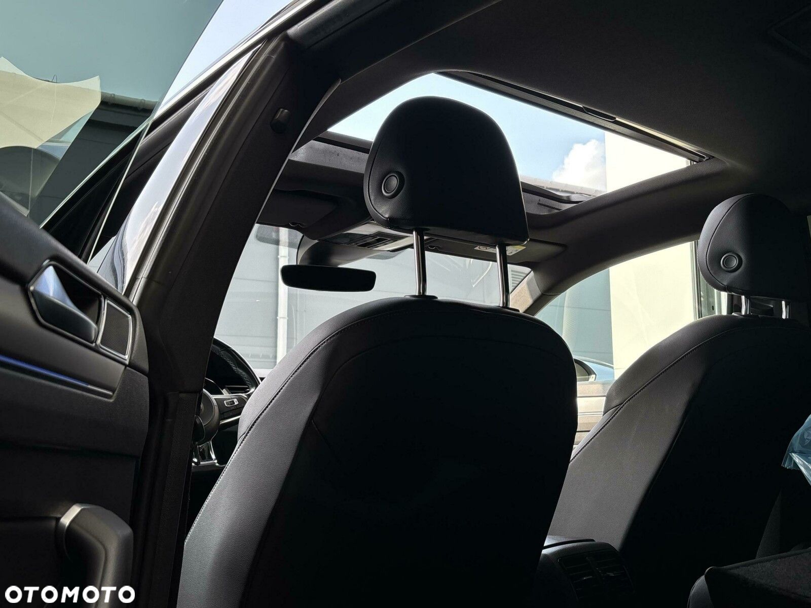 Volkswagen Arteon 2.0 TDI Bi-Turbo SCR 4Mot R-Line DSG - 37