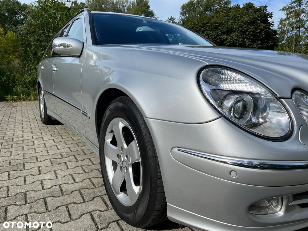 Mercedes-Benz Klasa E 320 T Avantgarde - 34