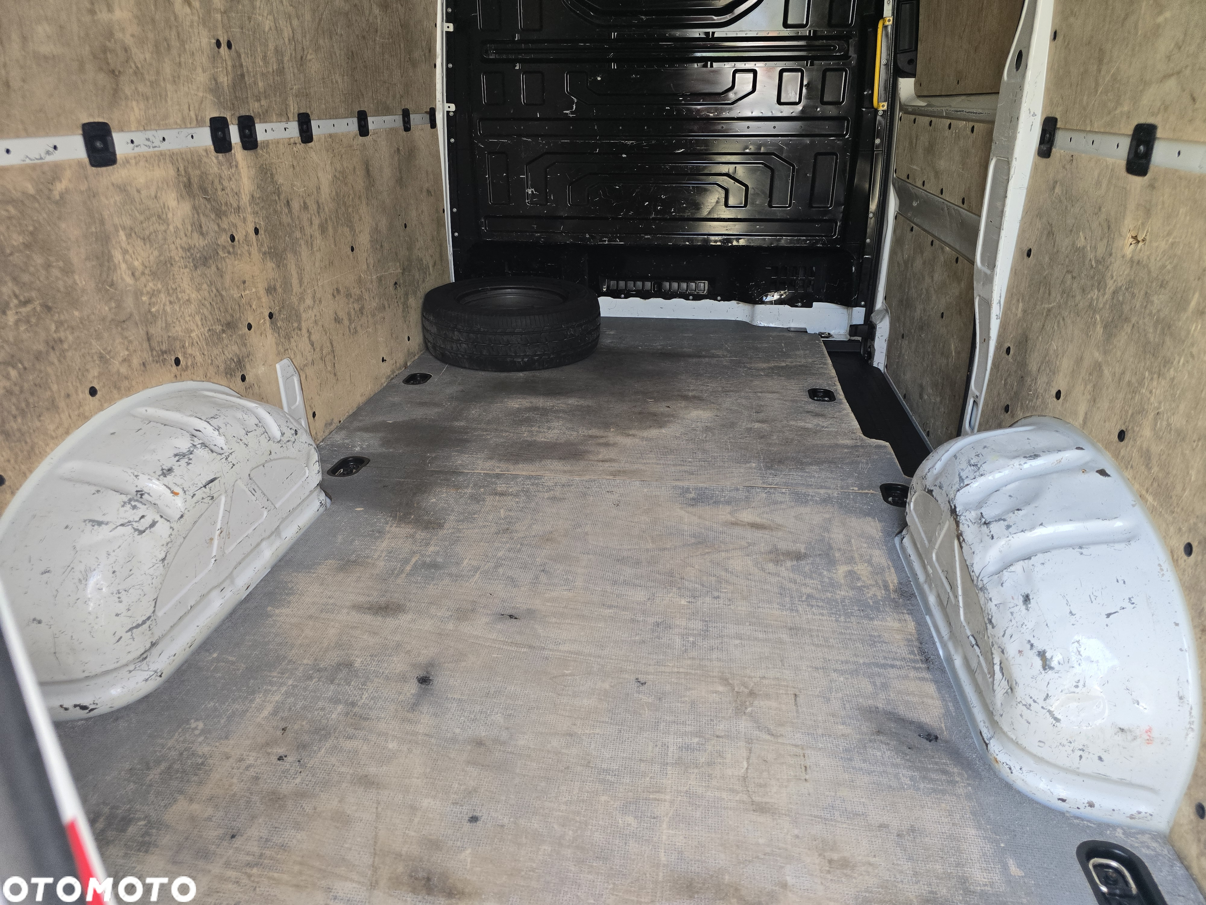 Volkswagen Crafter - 18