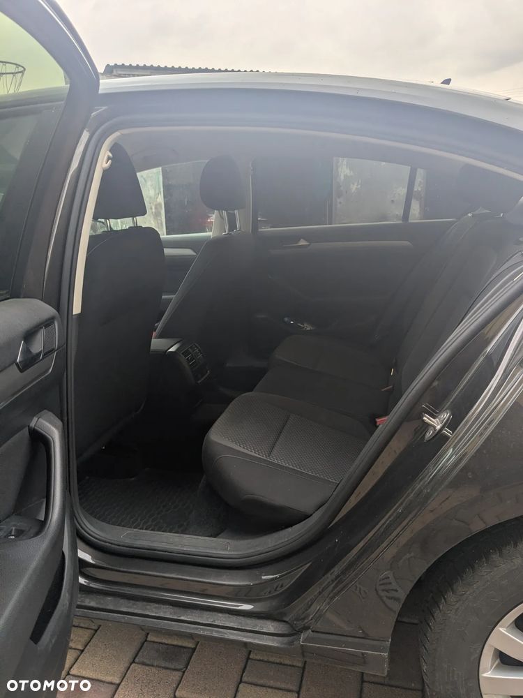 Volkswagen Passat 1.4 TSI BMT Comfortline - 5