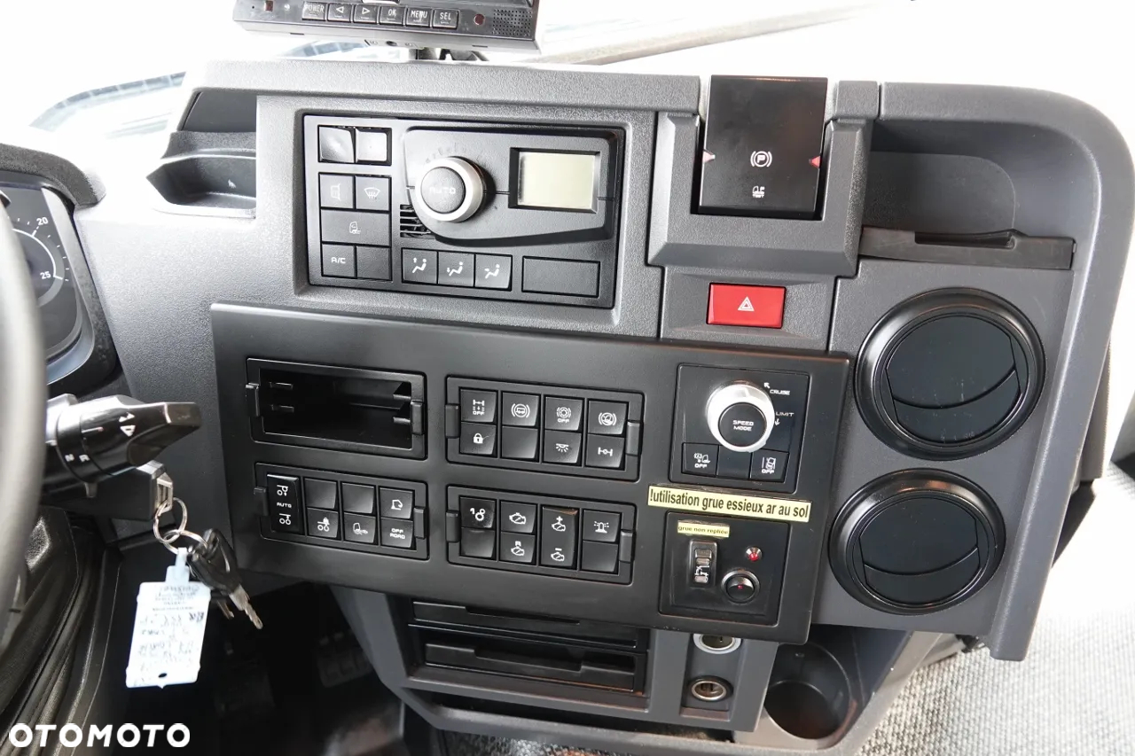 Renault C 380 / 6x2 / SKRZYNIOWY / HDS HIAB 138 B-3 WYSÓW 10,5 M / ROTATOR / STEROWANIE RADIOWE / + WINDA ZAŁADOWCZA / ZABUDOWA FIRANKA ZSUWANA / EURO 6 - 33