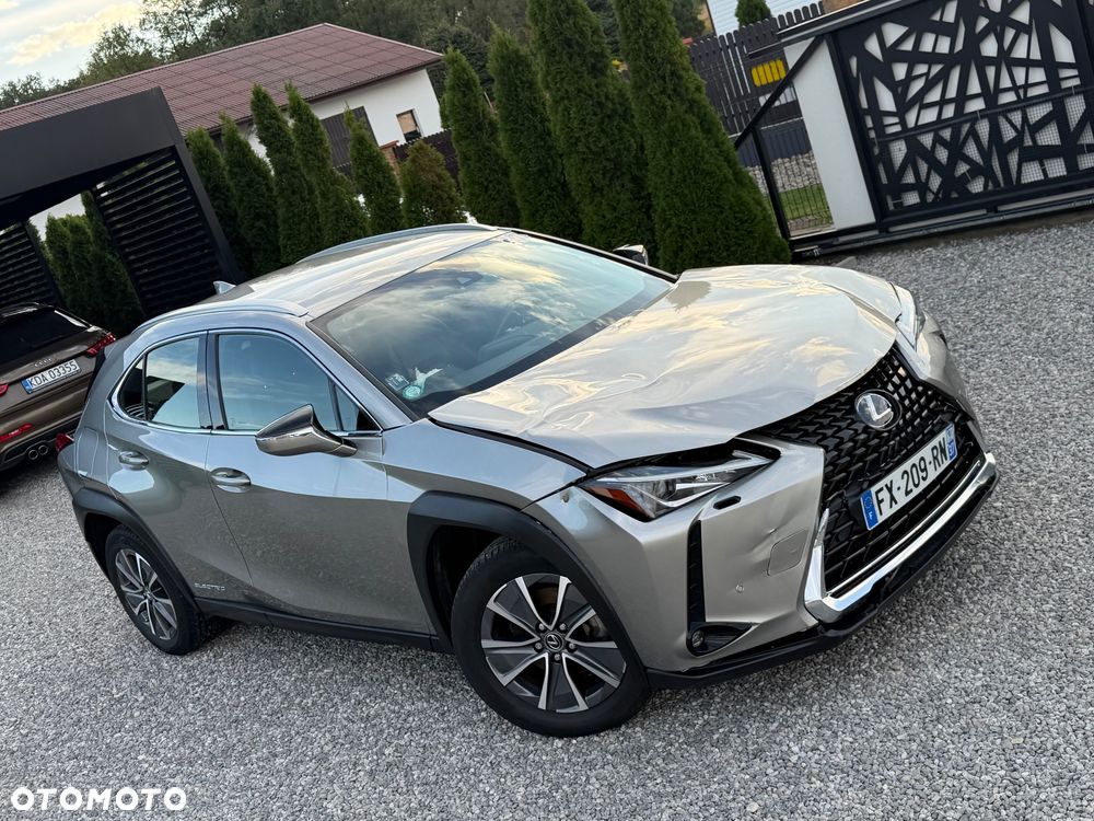 Lexus UX 300e Luxury Line - 12