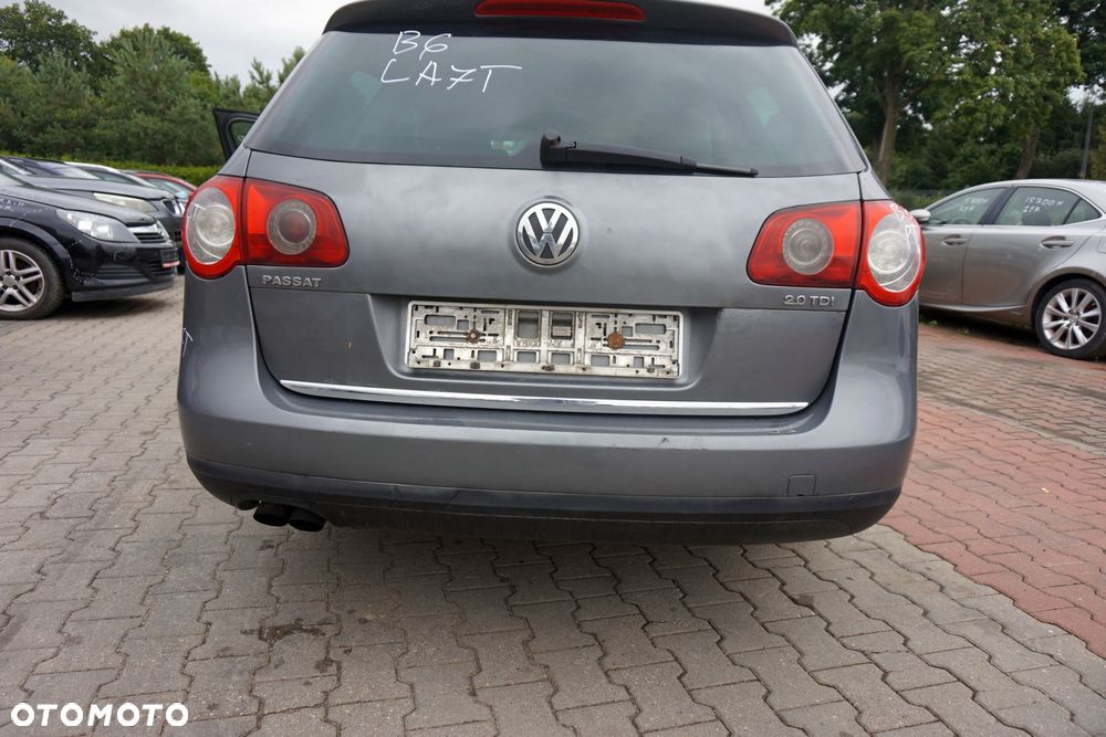 ZDERZAK TYLNY PASSAT B6 KOMBI LA7T  SZARY VOLKSWAGEN 2005-2010 - 1