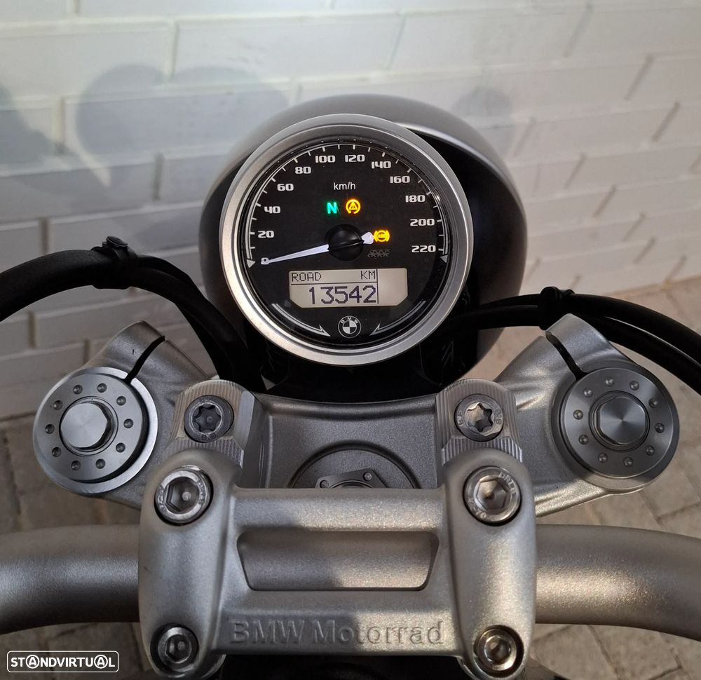BMW R nineT Pure - 12