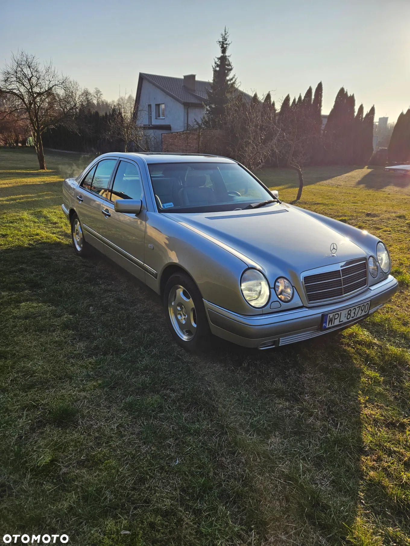 Mercedes-Benz Klasa E - 3