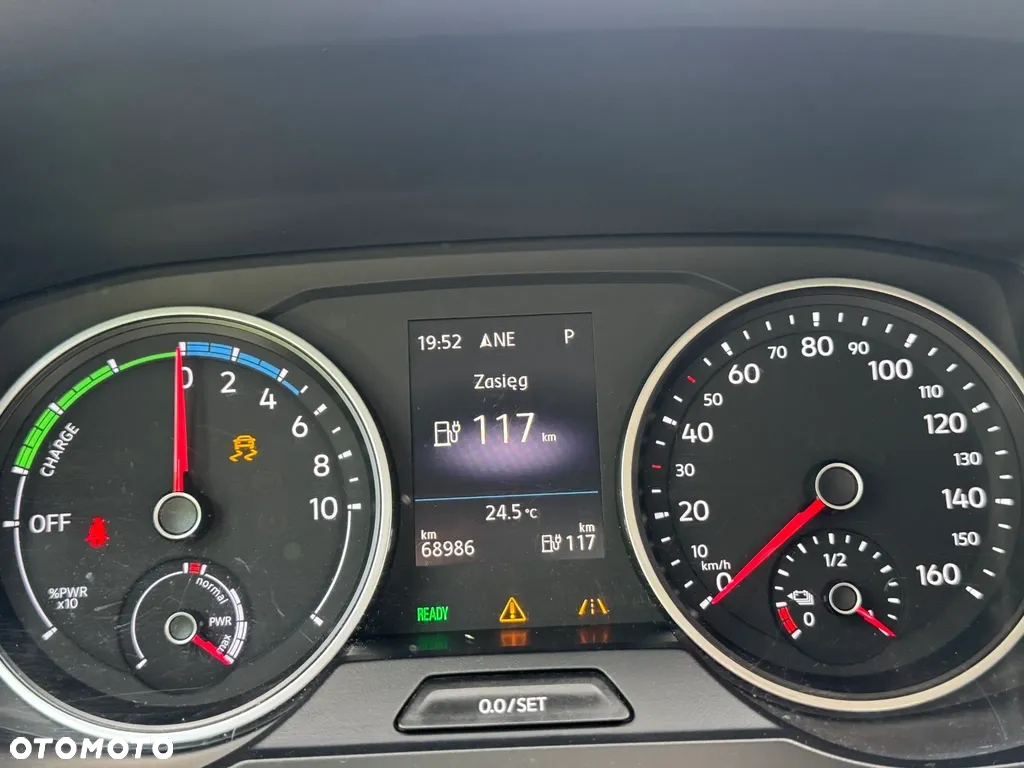Volkswagen E-Crafter - 17