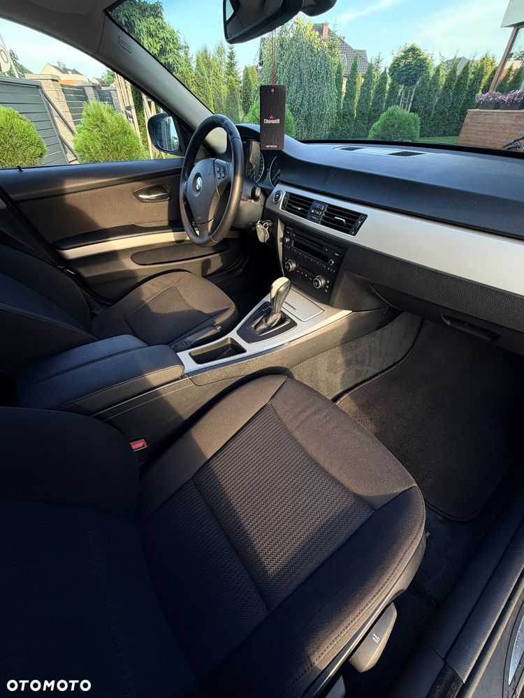 BMW Seria 3 - 11