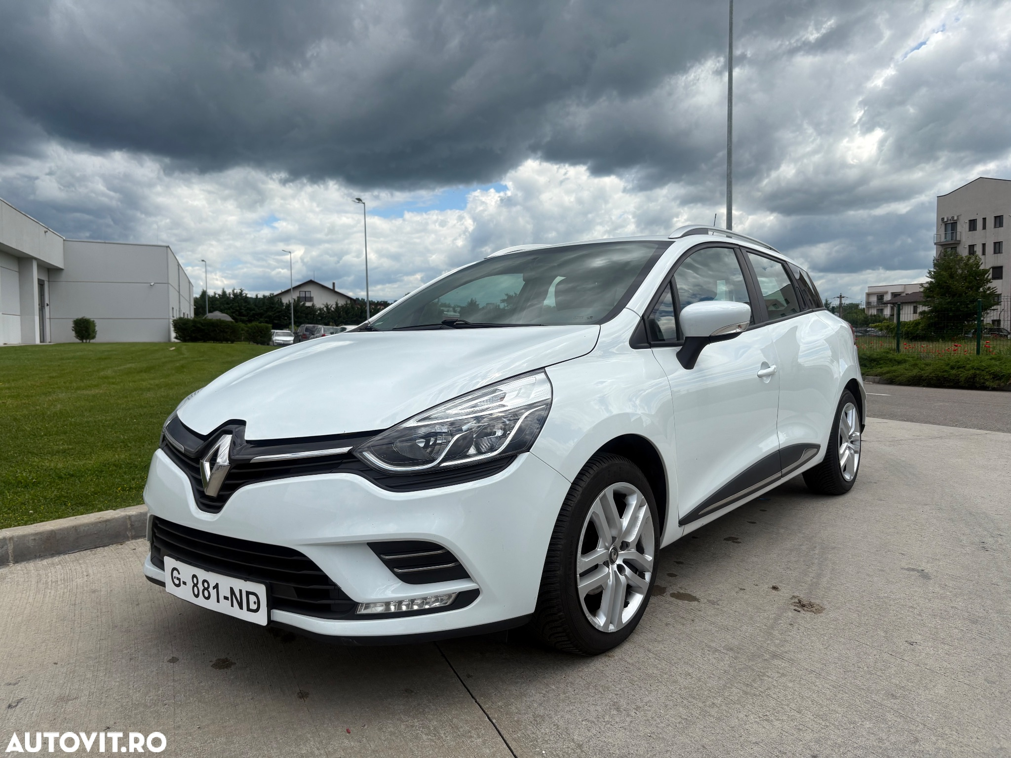 Renault Clio Estate Energy TCe Intens - 3