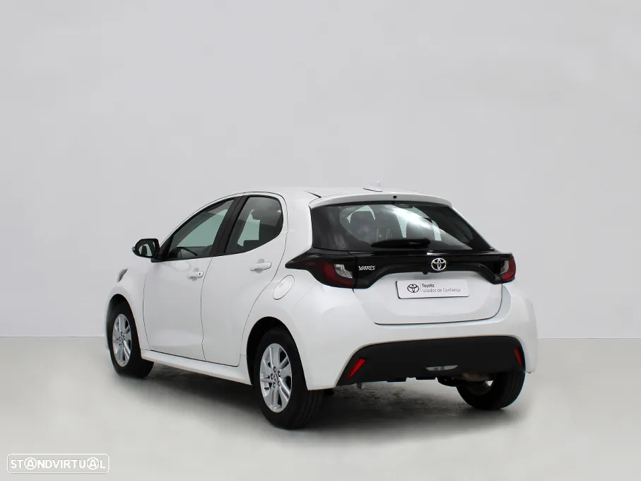 Toyota Yaris 1.0 VVT-i Comfort Plus - 2