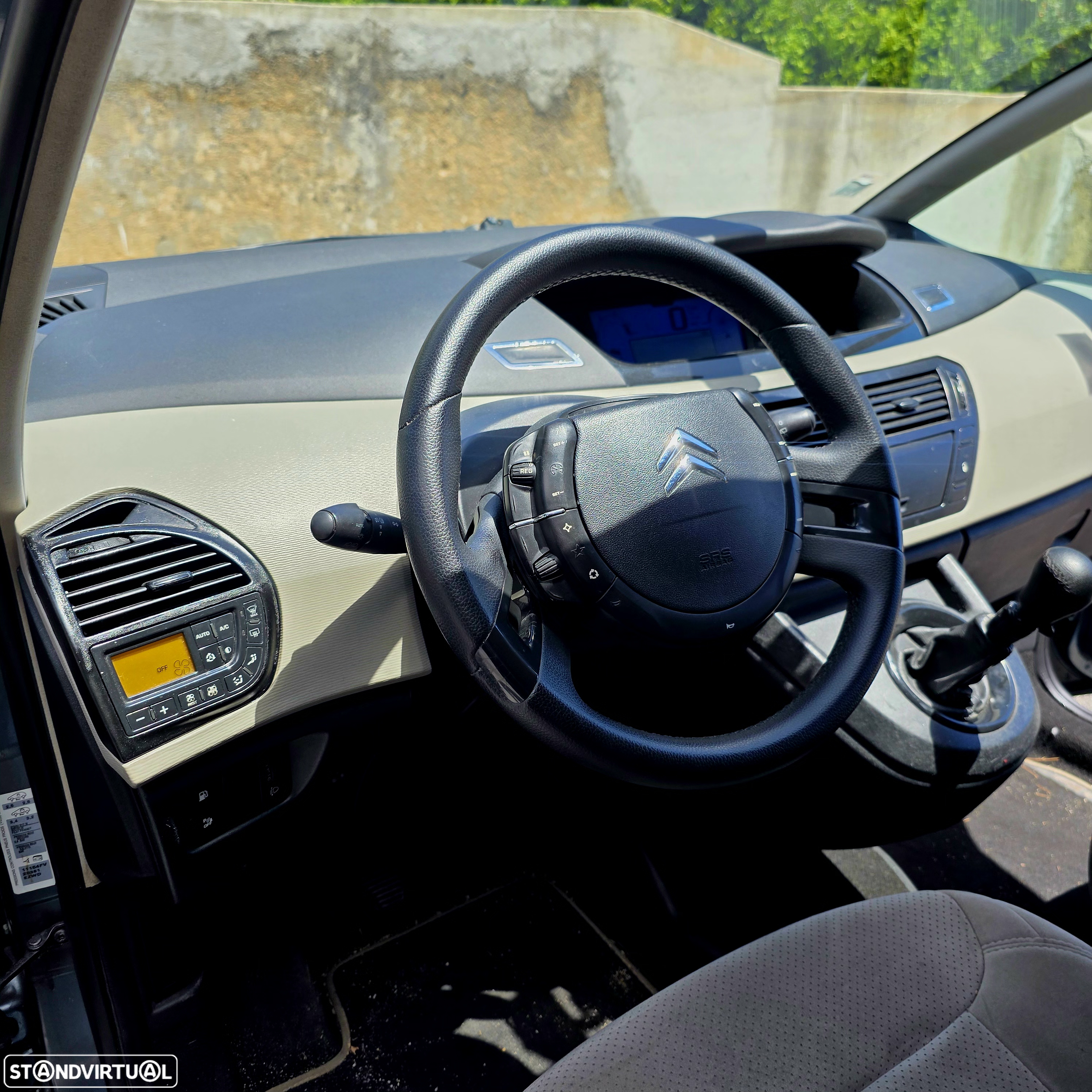 Citroën C4 Grand Picasso 1.6 HDi Exclusive - 21