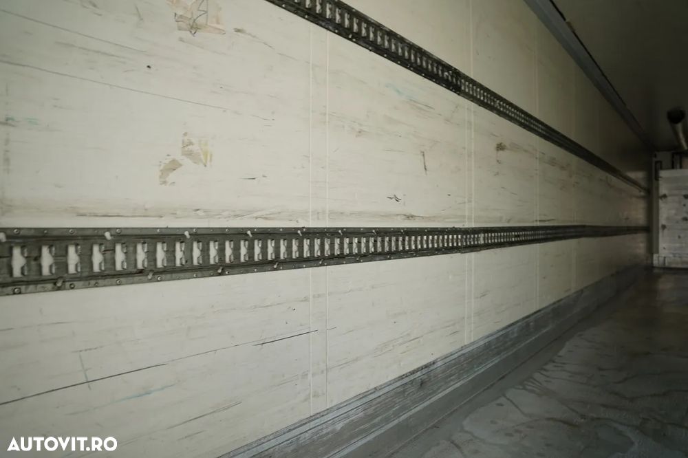 Schmitz Cargobull / REFRIGERAT / UNITATE THERMO KING SL-200 E / AXĂ RIDICATĂ / AXE SAF / - - 15