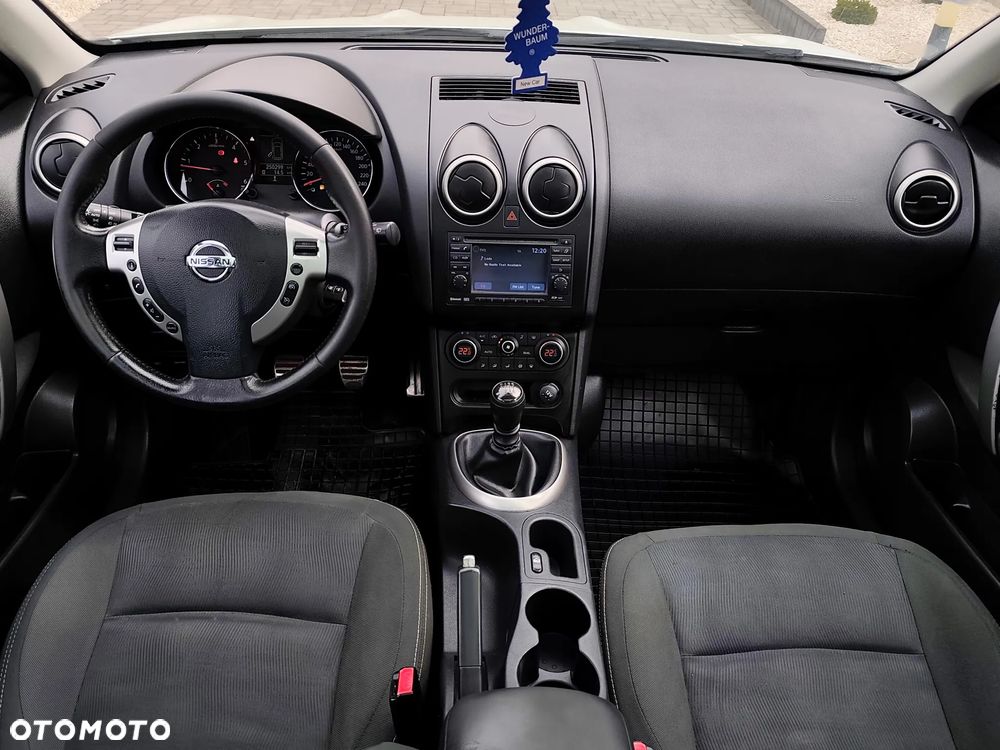 Nissan Qashqai+2 - 19