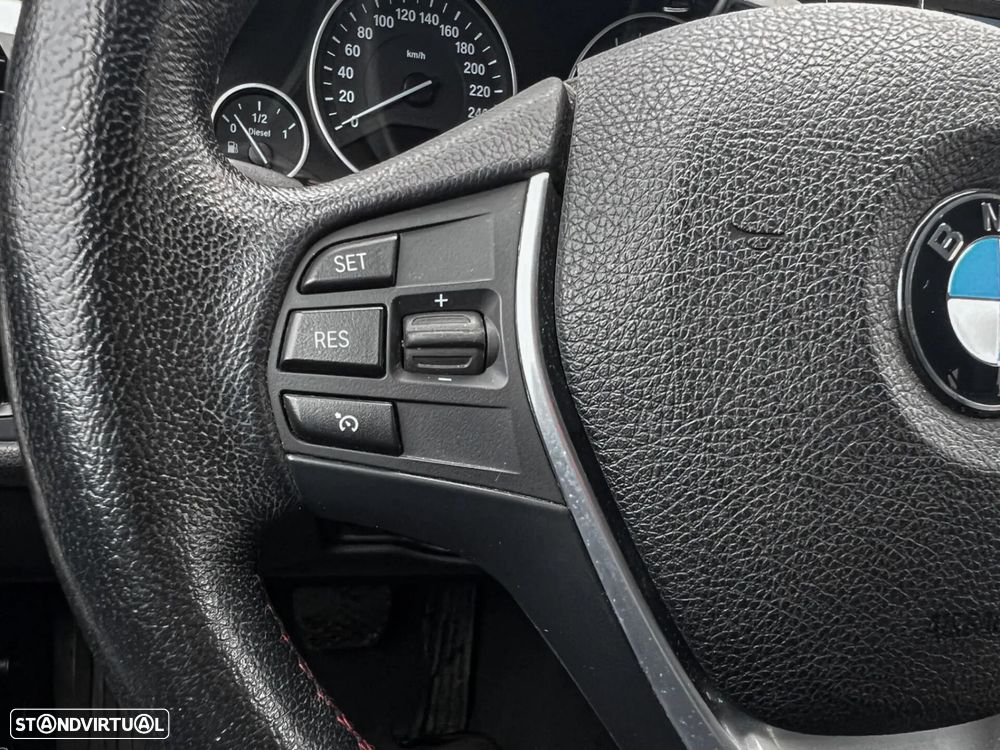 BMW 318 d Touring Auto - 14