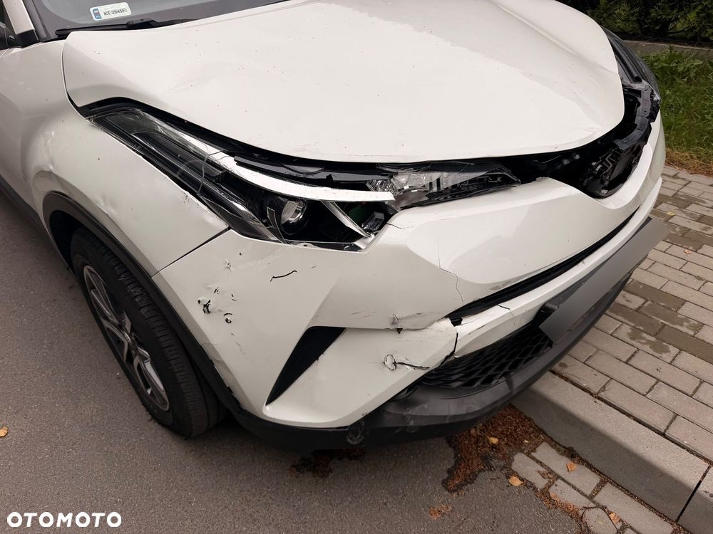 Toyota C-Hr 2019 photo 4
