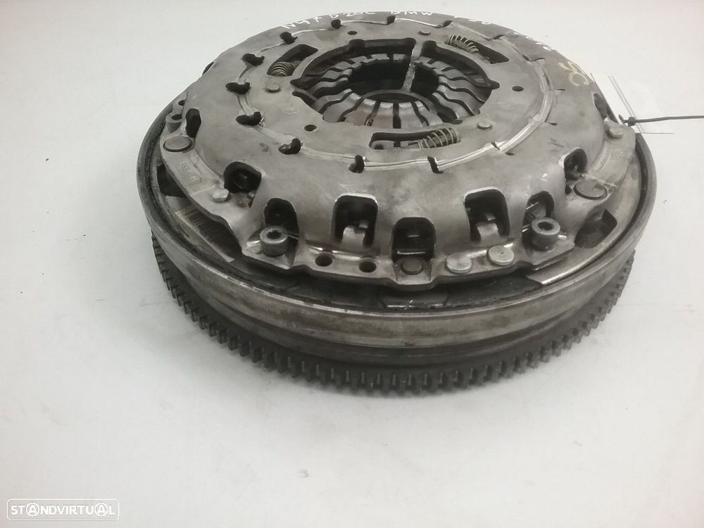 Volante Bi-massa Usado BMW 1 F10 F11 F20 F30 F34  REF. MOTOR N47D20C - 2