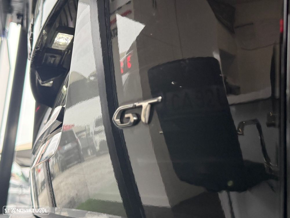 Peugeot e-2008 50 kWh GT Pack - 33