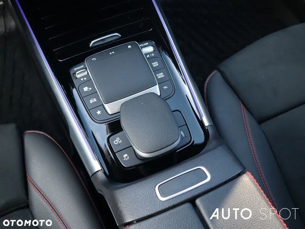 Mercedes-Benz GLB AMG 35 4-Matic - 37