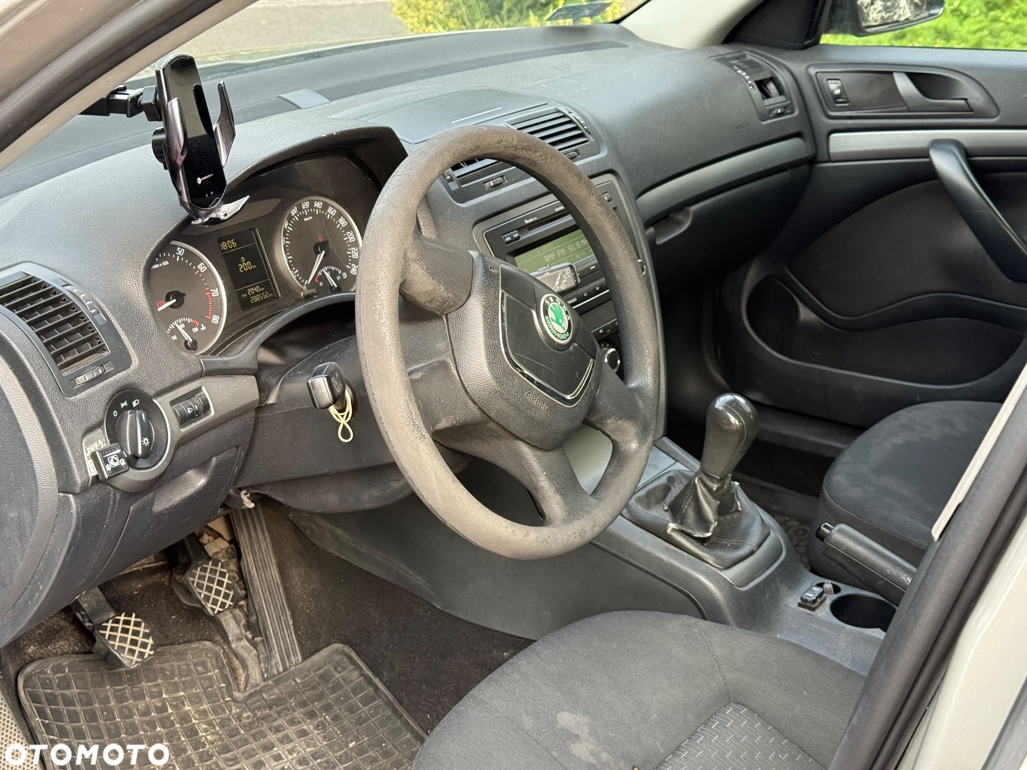 Skoda Octavia 1.6 - 6